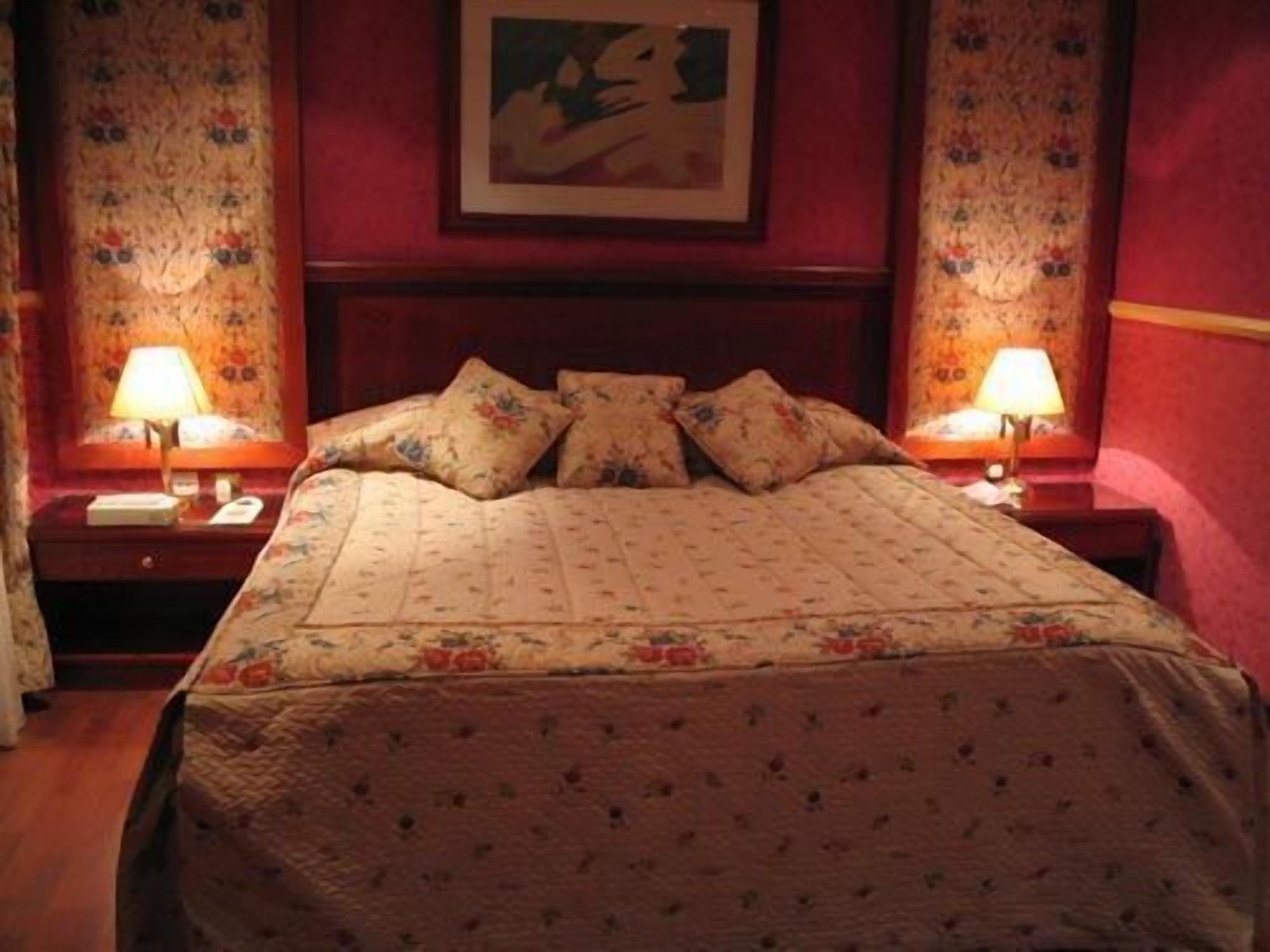 Al Bustan Hotel ドーハ エクステリア 写真