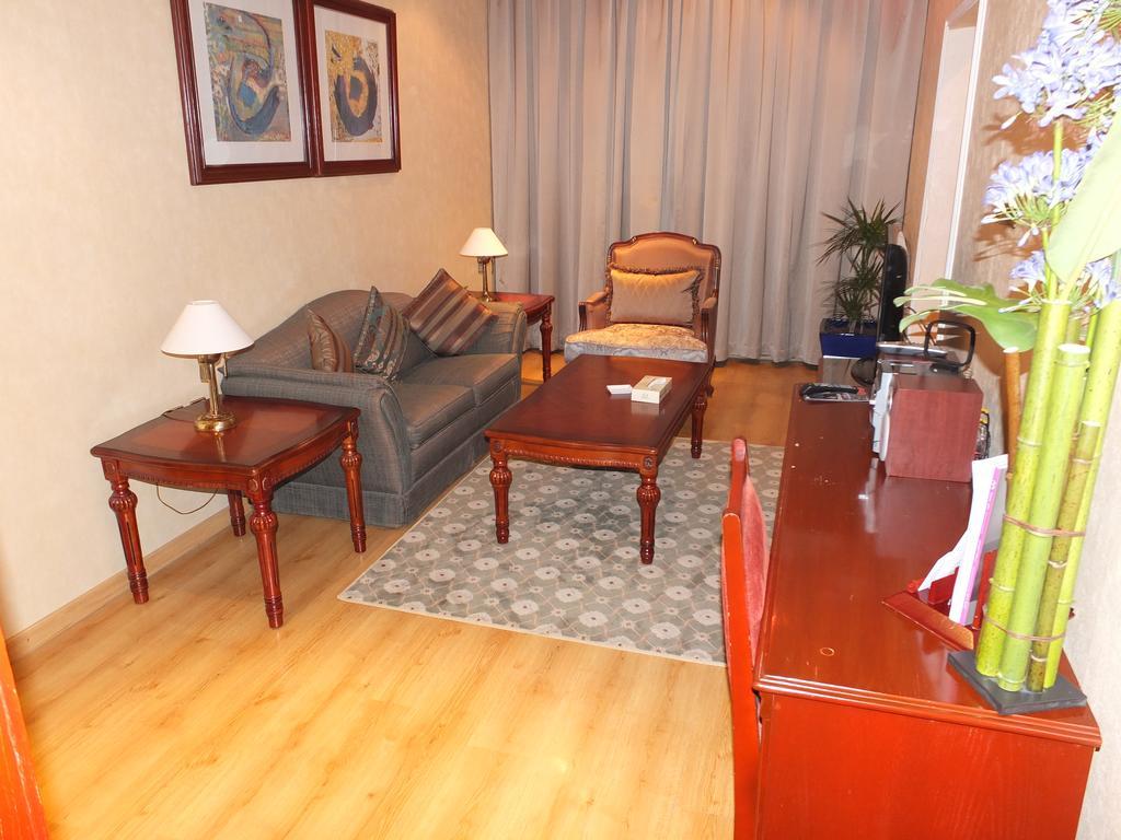 Al Bustan Hotel ドーハ エクステリア 写真